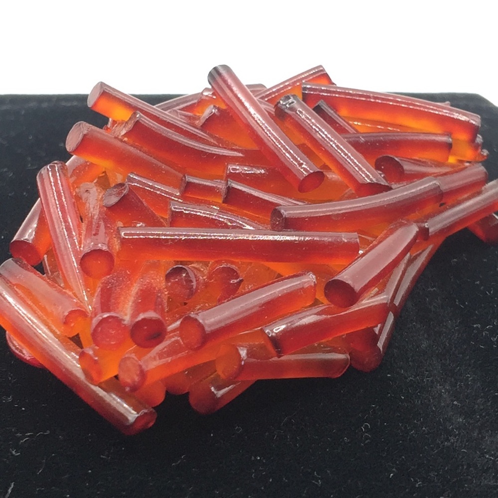 Vintage amber lucite brooch - Picture 2 of 5